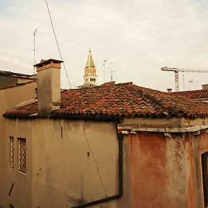 Apartment Romantic Views San Marco